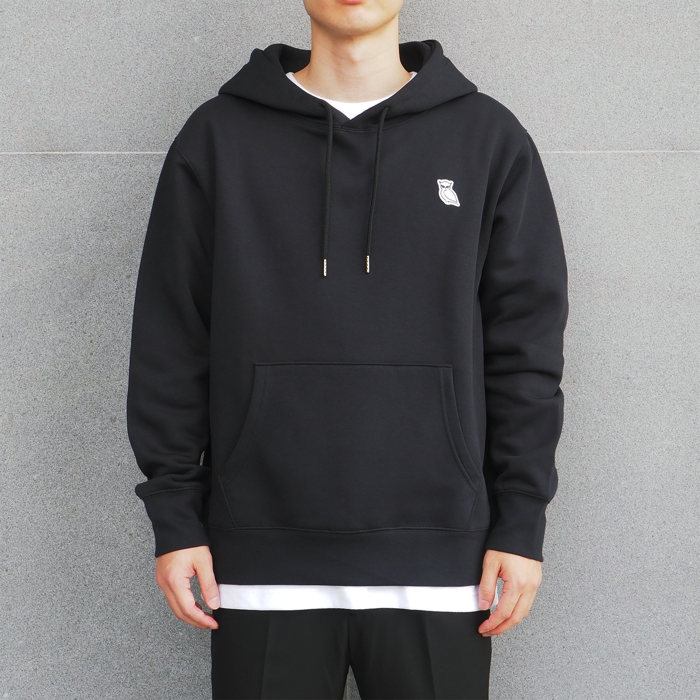 hoodie men model front black